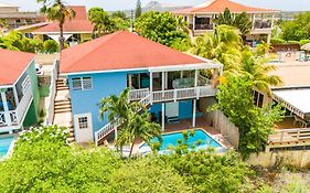 6 Persoons Vakantiehuis In Jan Thiel