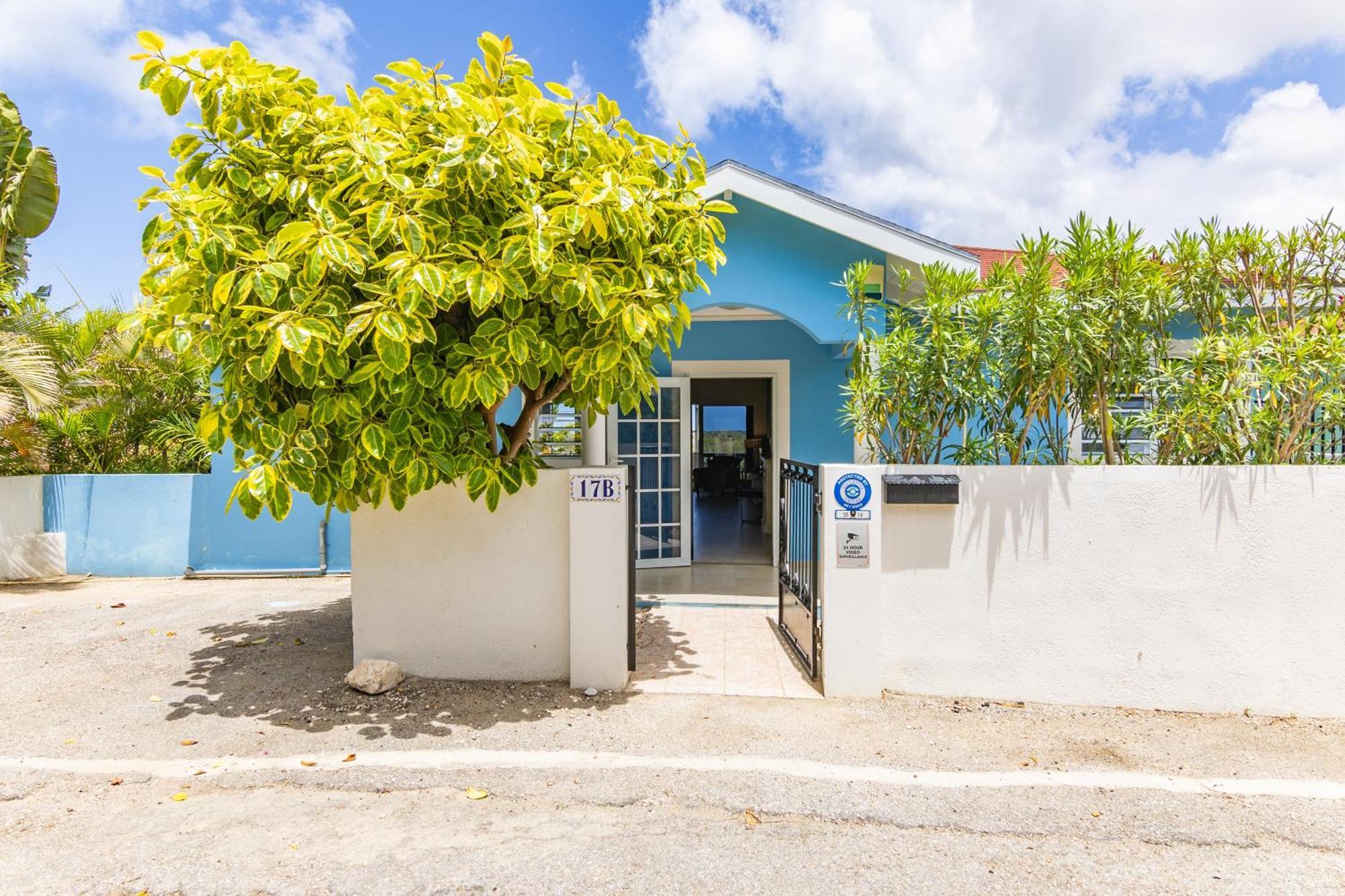 6 Persoons Vakantiehuis In Jan Thiel Willemstad Buitenkant foto